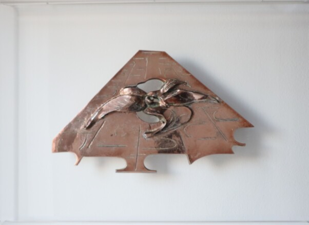 Bassorilievo Rosa sull' asfalto IMG_0006